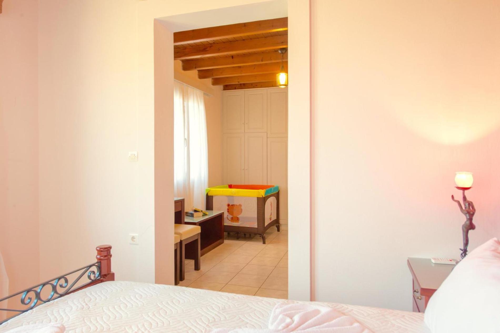 Villa Apollo Agia Pelagia  Extérieur photo